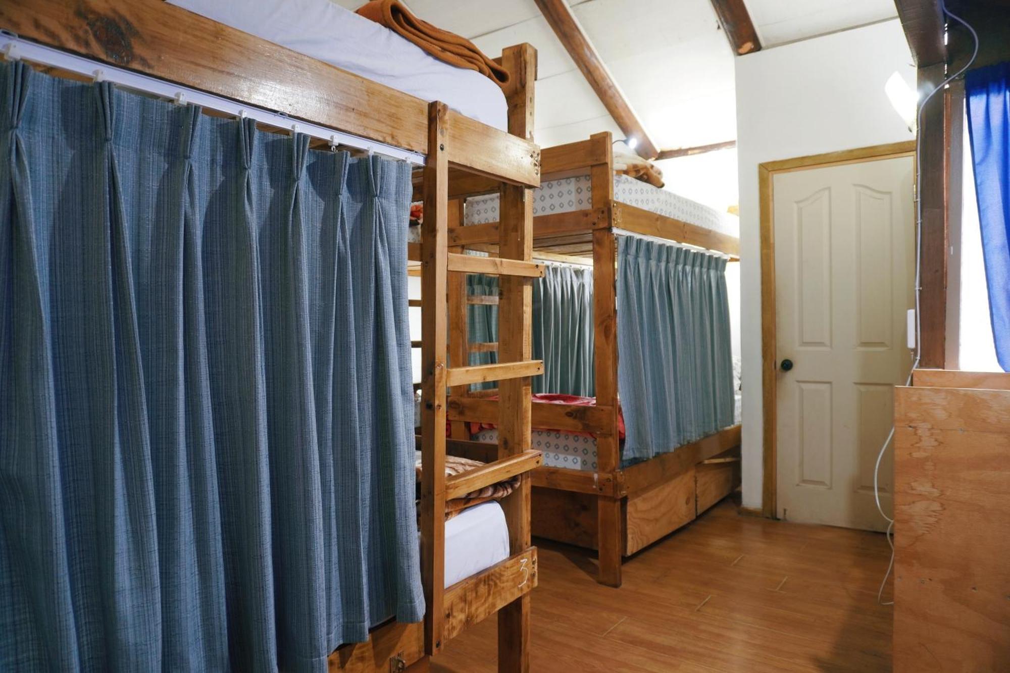 Willka Kuti Backpackers *